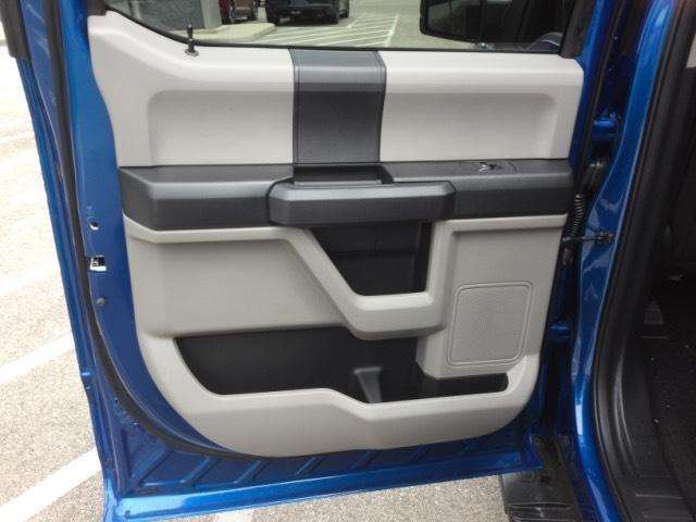 2017 Ford F-150 XL 4WD SuperCrew 5.5&#39; Box